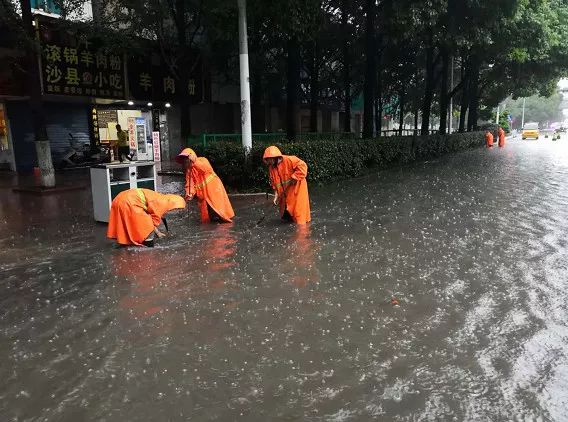 贵阳暴雨来袭，城市挑战与应对策略最新消息